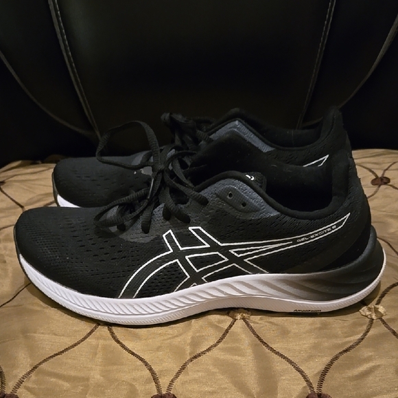 Asics Shoes - LAST CHANCE! Sz 9W Black ASICS Running Sneakers, Women's